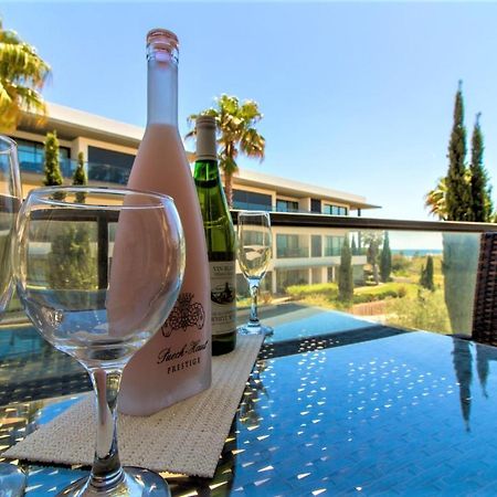 Apartamentos Cavalo Preto Beach Resort 奎特里拉 外观 照片