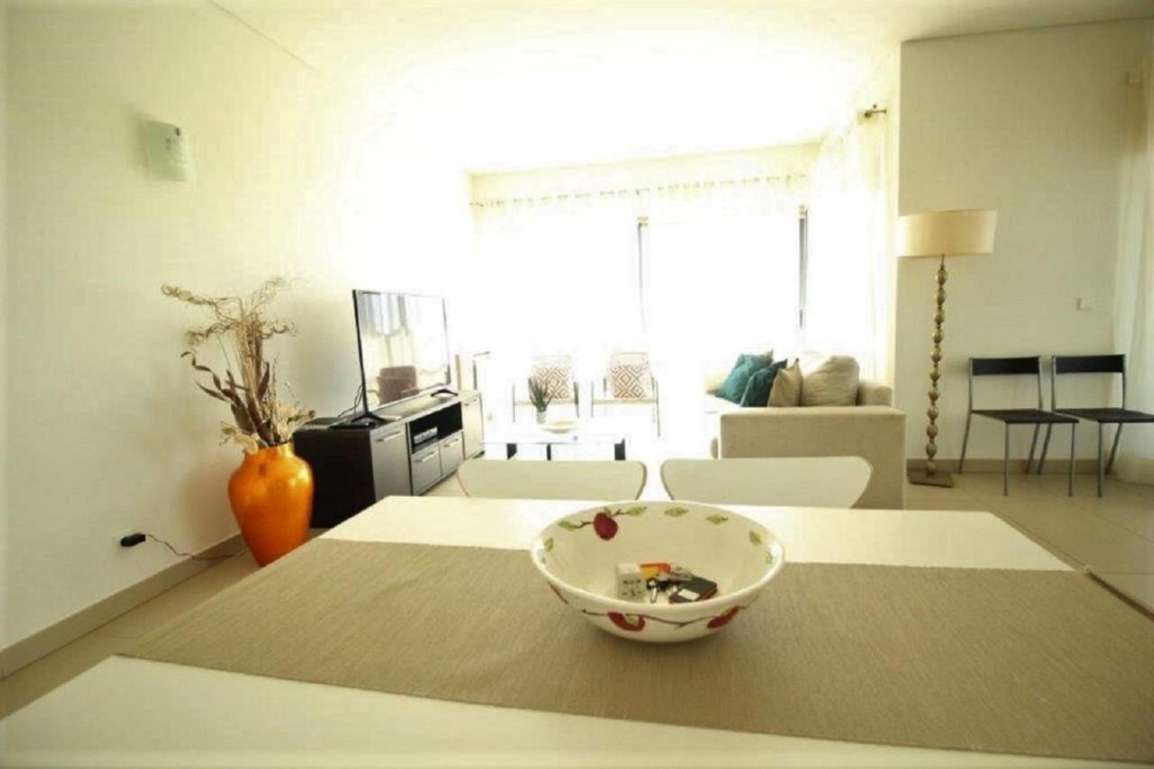Apartamentos Cavalo Preto Beach Resort 奎特里拉 外观 照片