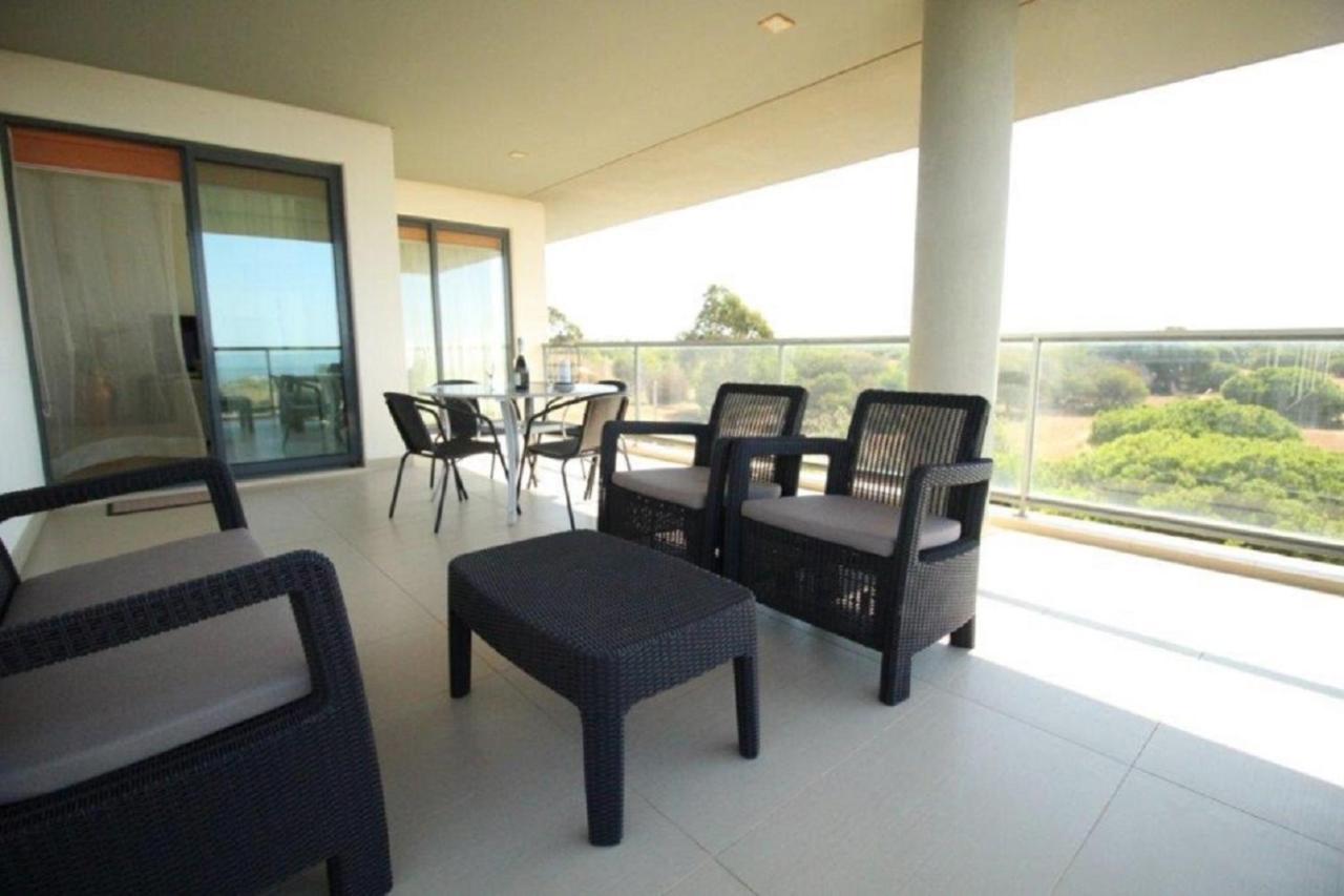 Apartamentos Cavalo Preto Beach Resort 奎特里拉 外观 照片