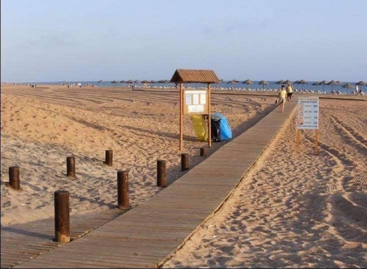 Apartamentos Cavalo Preto Beach Resort 奎特里拉 外观 照片