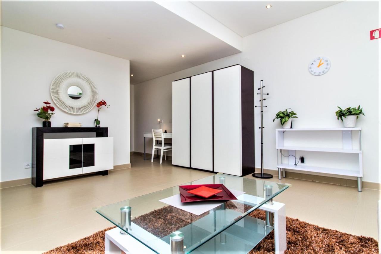 Apartamentos Cavalo Preto Beach Resort 奎特里拉 外观 照片